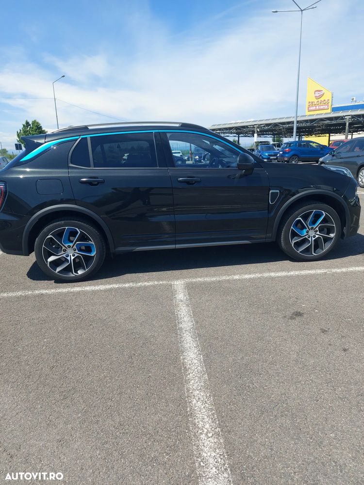 Lynk&Co 01 - 28