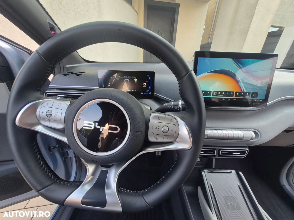 BYD Dolphin 2025 — imagine 13