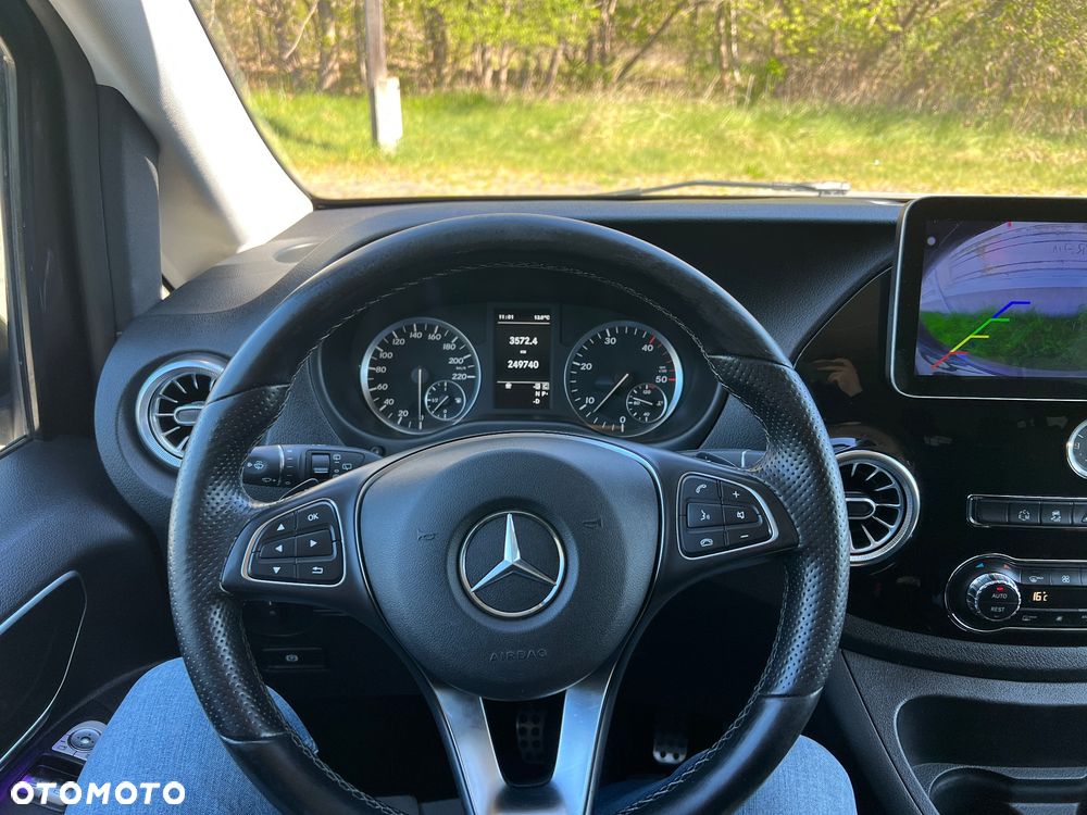 Mercedes-Benz Vito CDI Tourer Pro 447.703 - 14