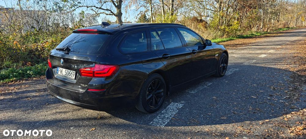 BMW Seria 5 520d - 14