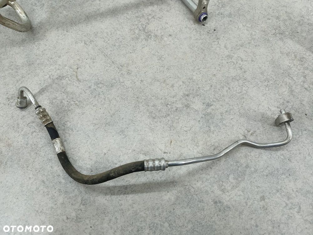 PRZEWODY KLIMATYZACJI MERCEDES W205 A2058305702  A2058306301  A2058305604 - 2