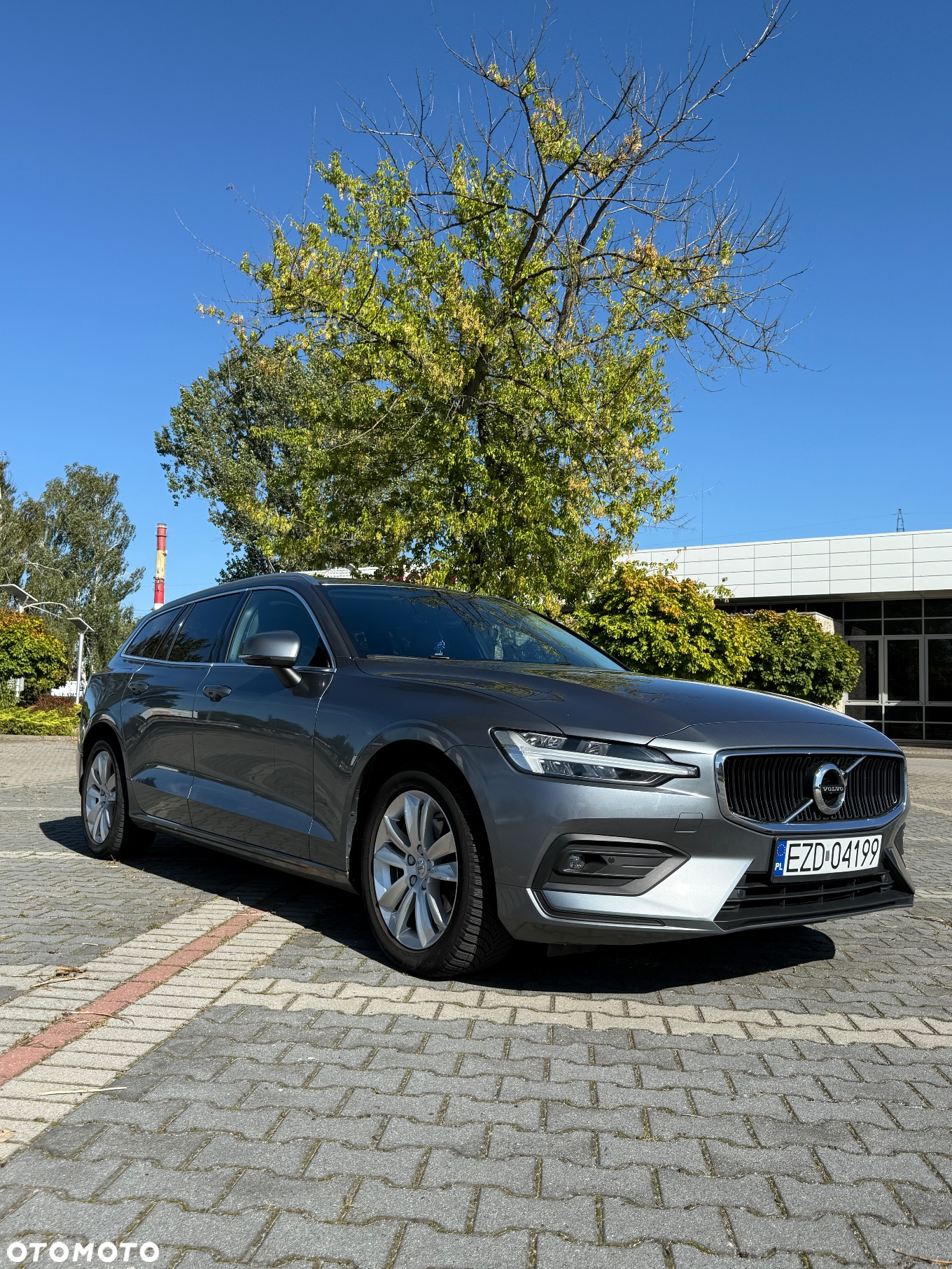 Volvo V60 D3 Geartronic R-Design - 2