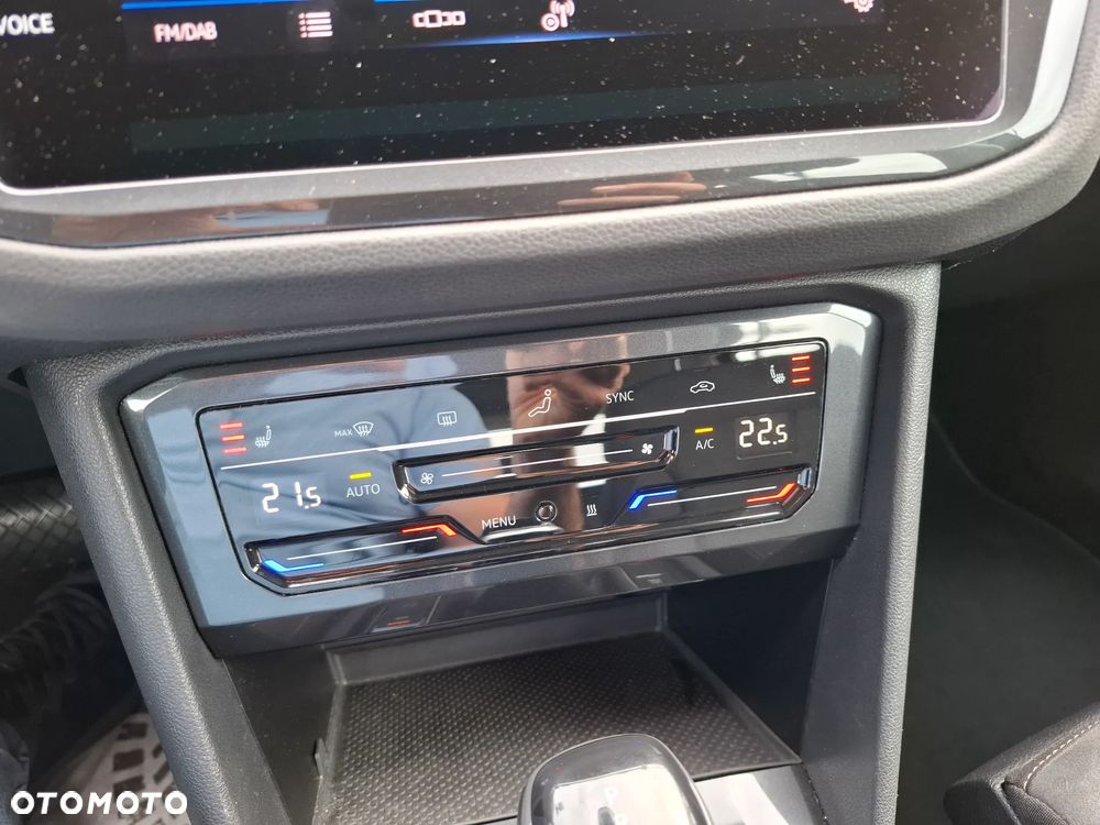 Volkswagen Tiguan 2.0 TDI SCR DSG Life - 29