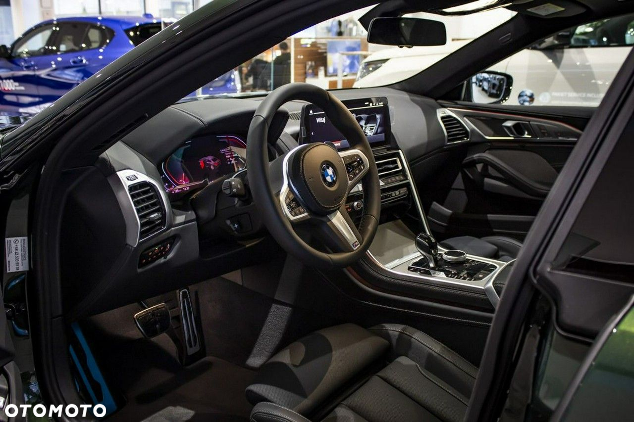 BMW Seria 8 - 12