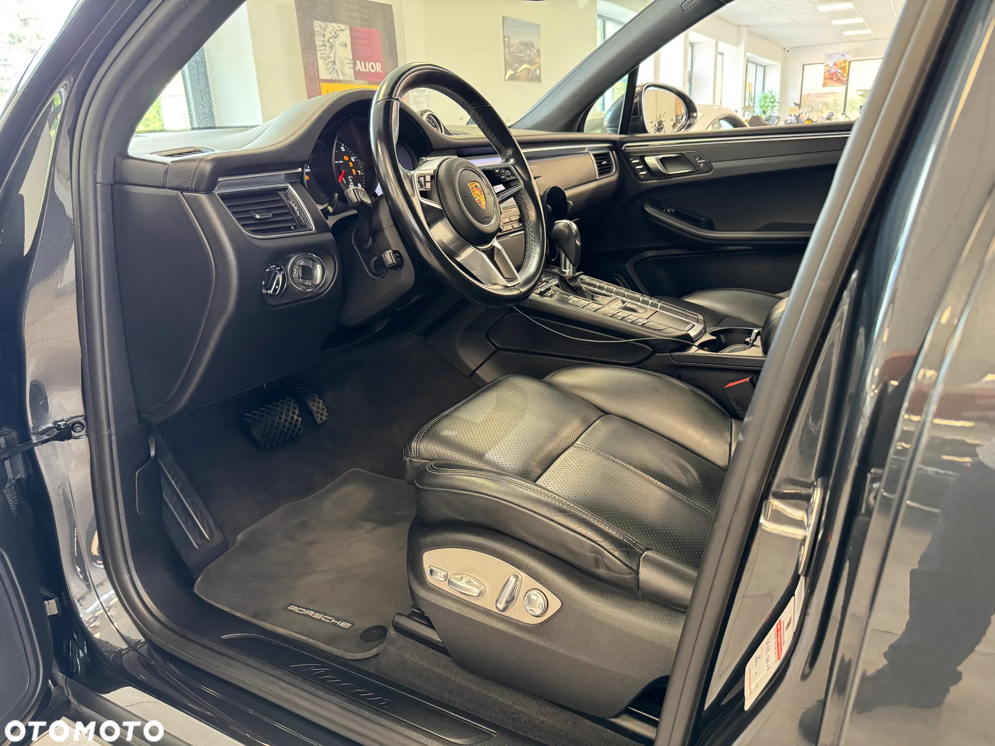 Porsche Macan - 7
