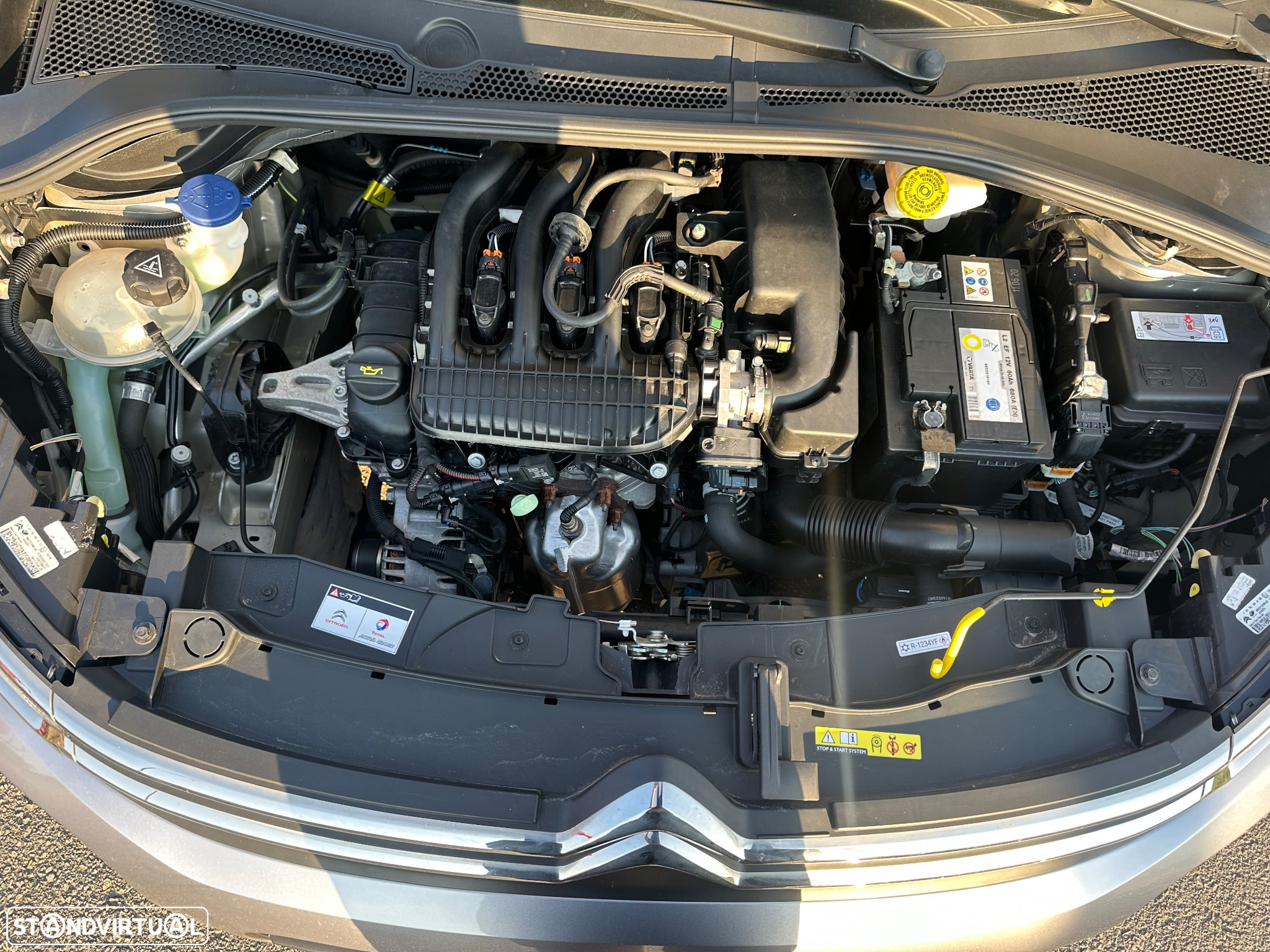 Citroën C3 1.2 PureTech Shine - 6