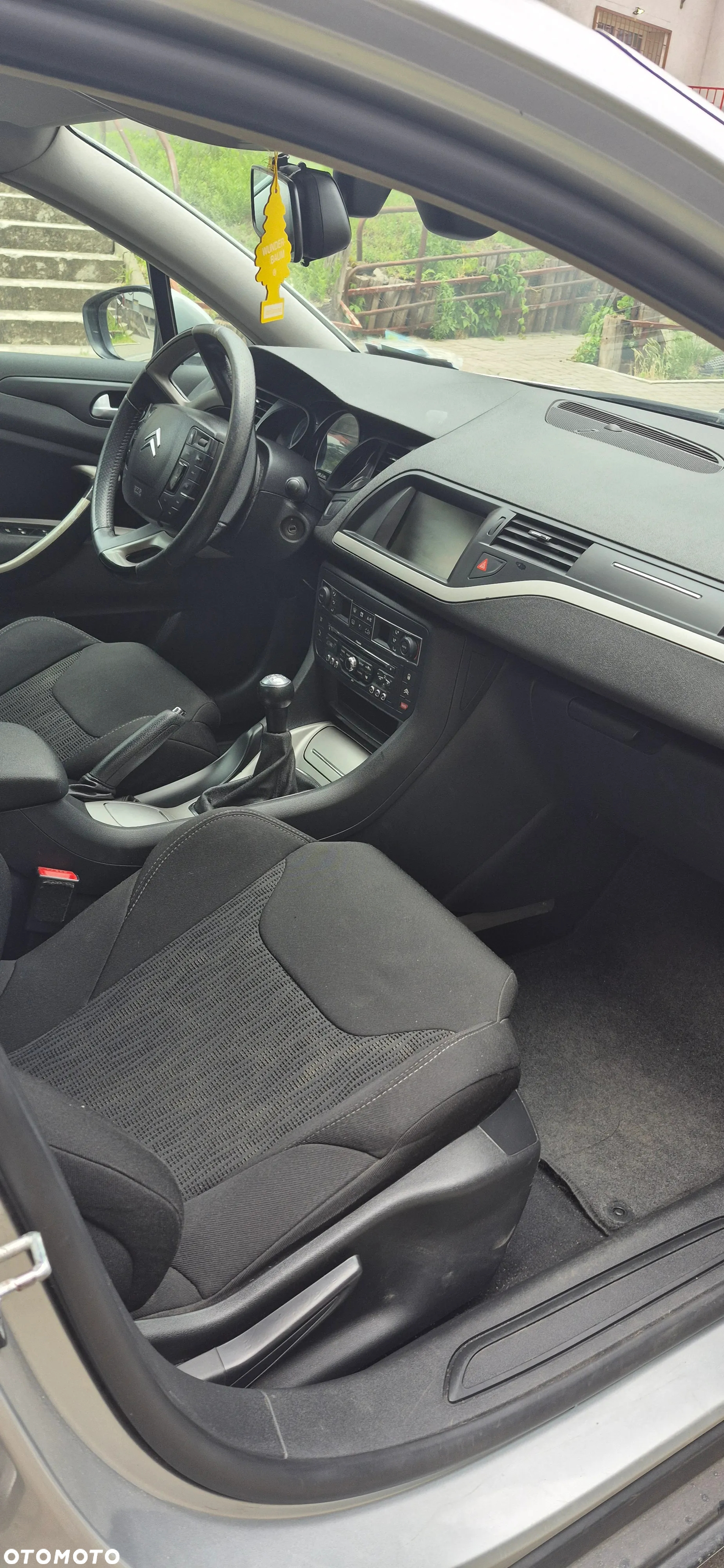 Citroën C5 1.6 HDi Attraction - 16