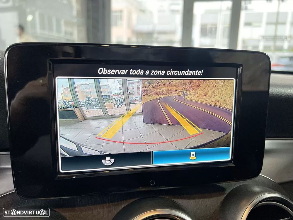 Mercedes-Benz C 180 Cabrio AMG Line - 16