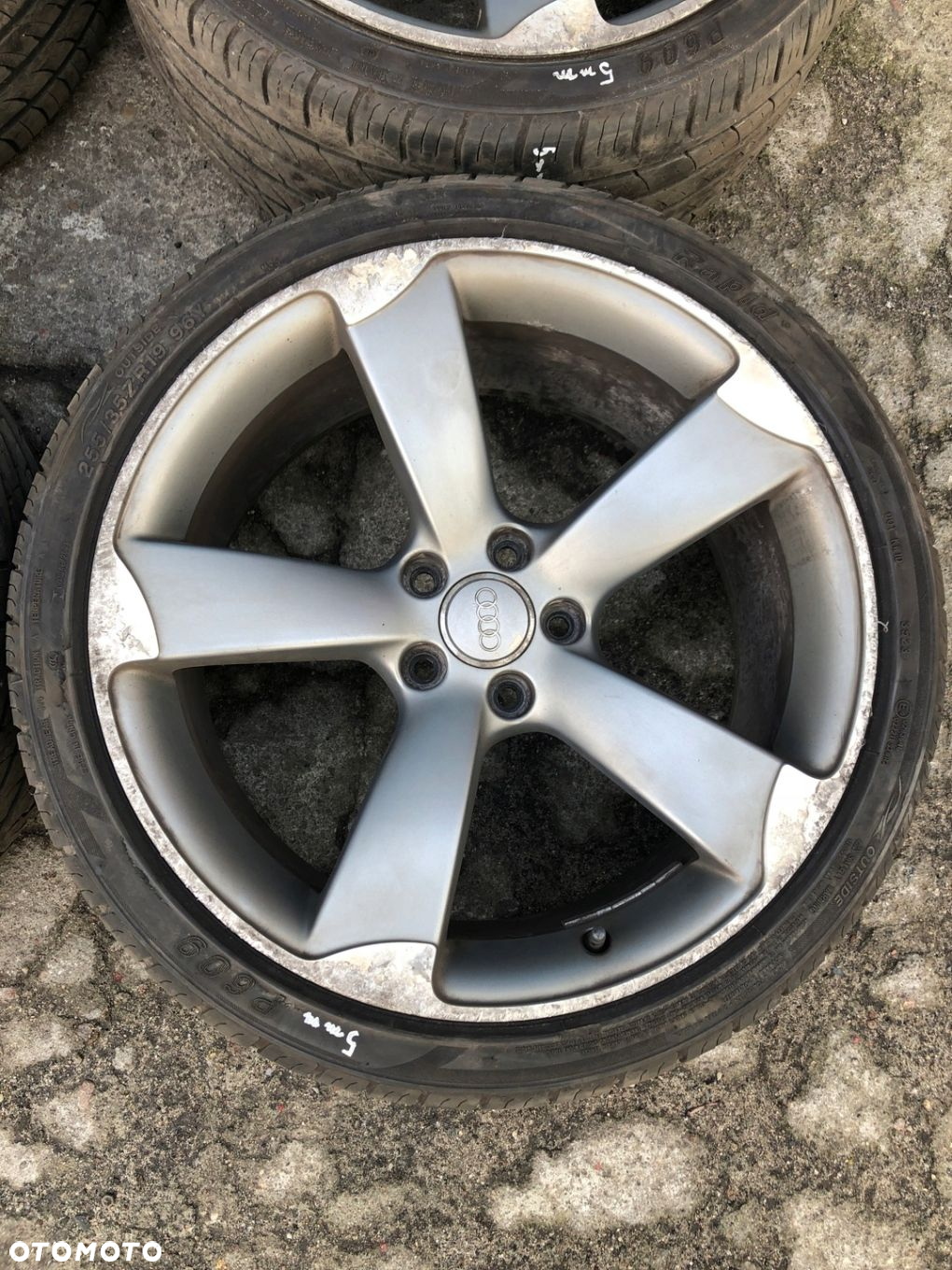 FELGI KOŁA RONAL AUDI A5 8T A4 B8 A6 C7 5X112 9Jx19H2 8T0601025BE ET33 - 8
