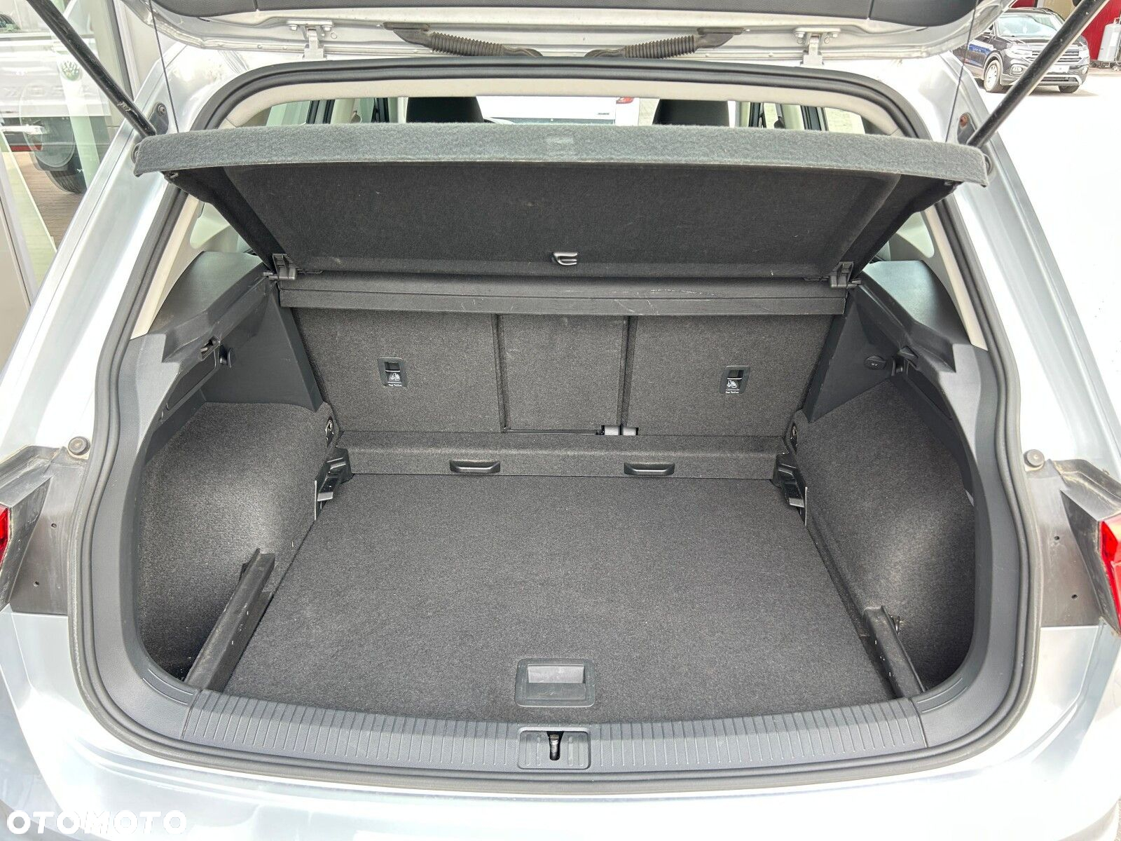 Volkswagen Tiguan 1.5 TSI EVO Active - 9