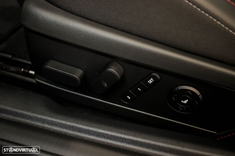 MINI 3 Portas Cooper SE JCW XL - 35