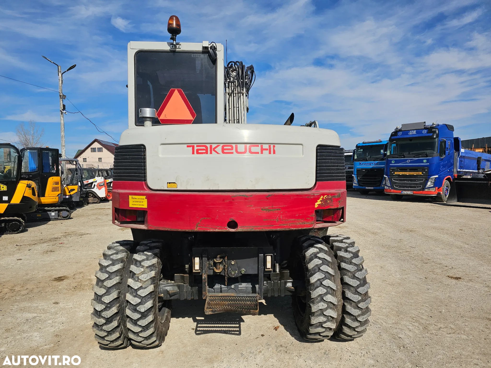 Takeuchi TB175W excavator pe roti 4 cupe  pe pneuri buldoexcavator - 10