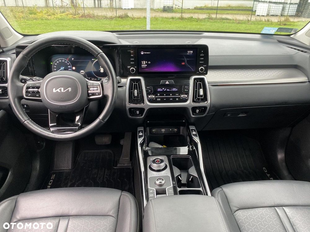 Kia Sorento - 11