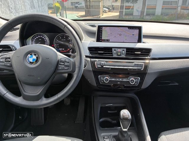 BMW X1 16 d sDrive Advantage - 2