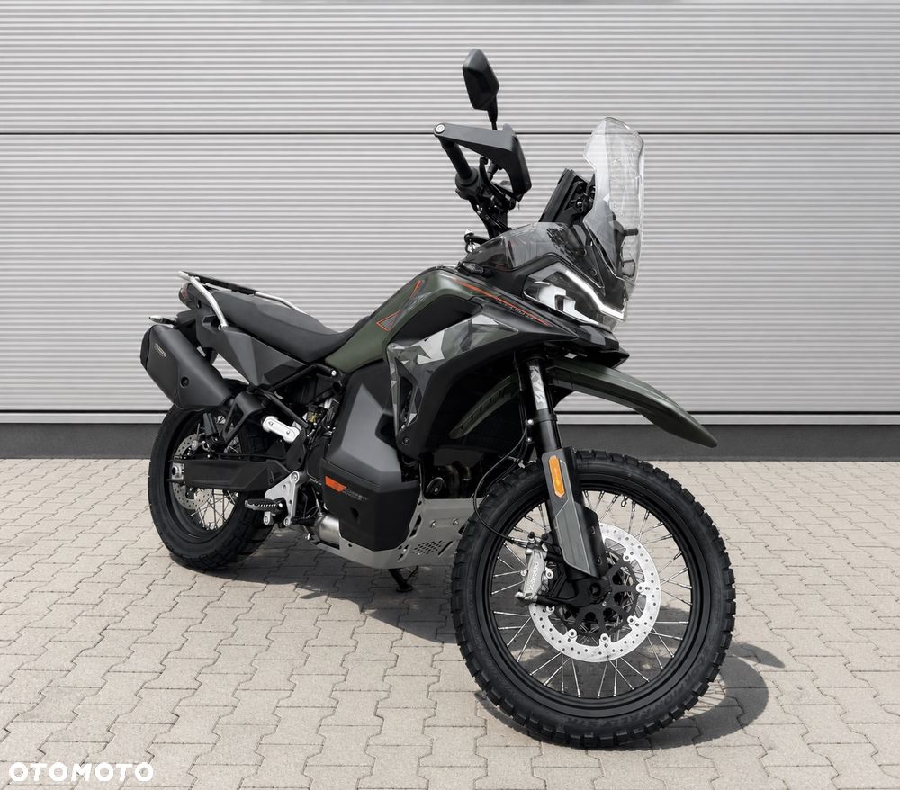 CFMoto 1000 MT-X - 1