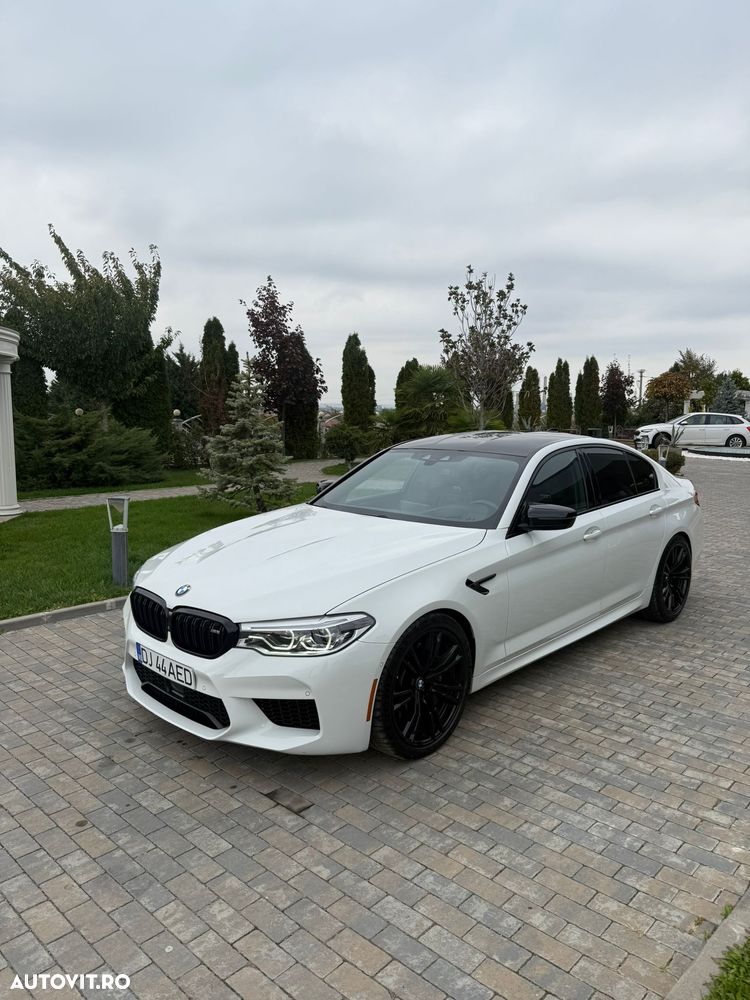 BMW M5 Competition - 10