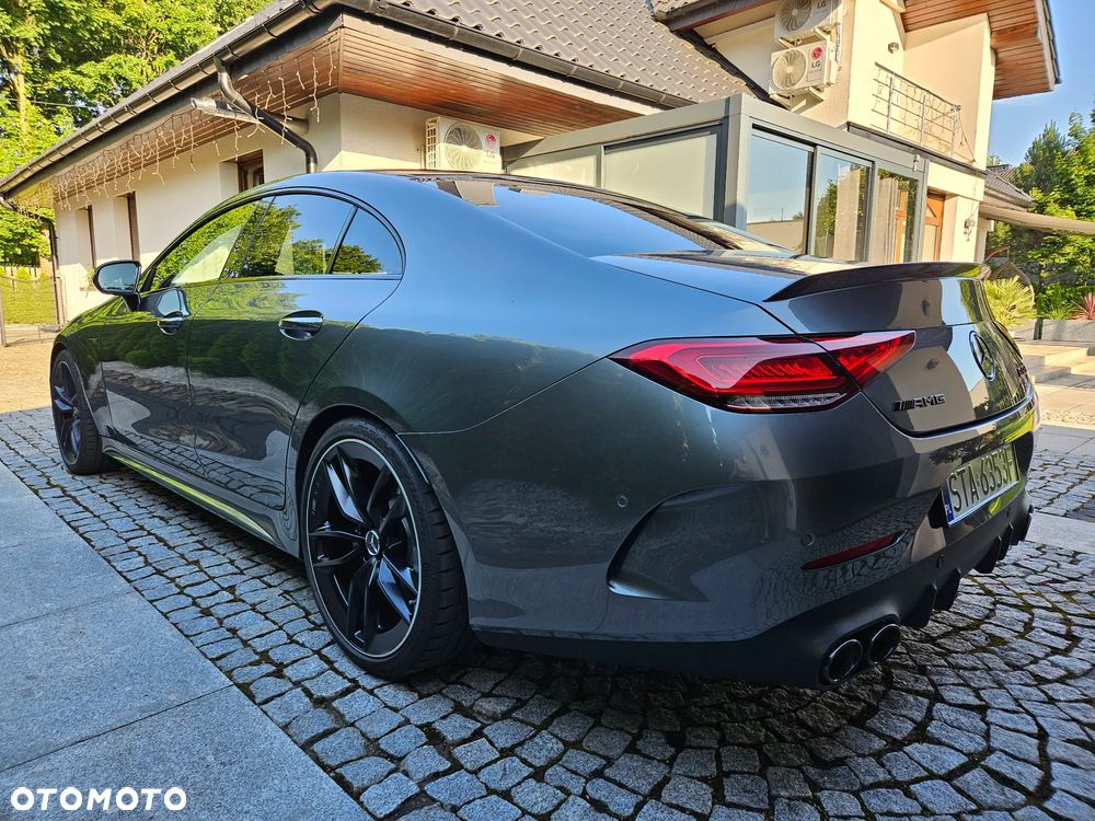 Mercedes-Benz CLS - 33