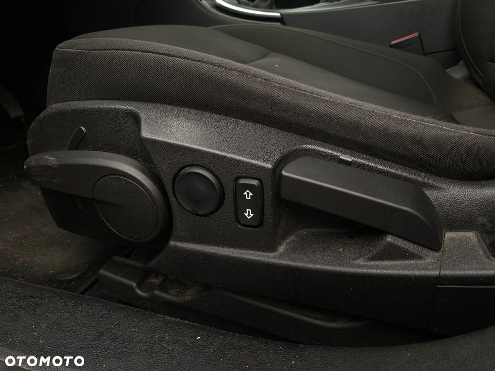 Opel Insignia 2.0 CDTI EcoFLEX Start/Stop Active - 9