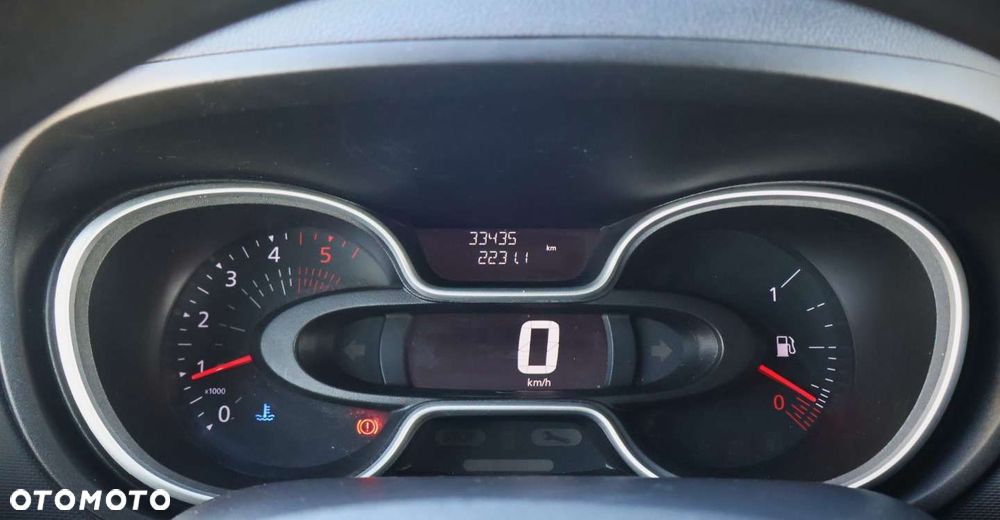 Renault Trafic - 13