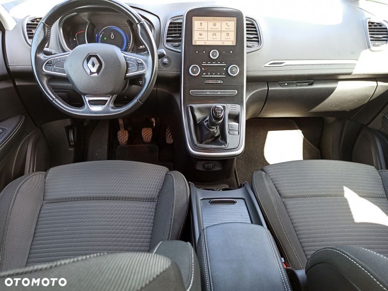 Renault Grand Scenic - 6