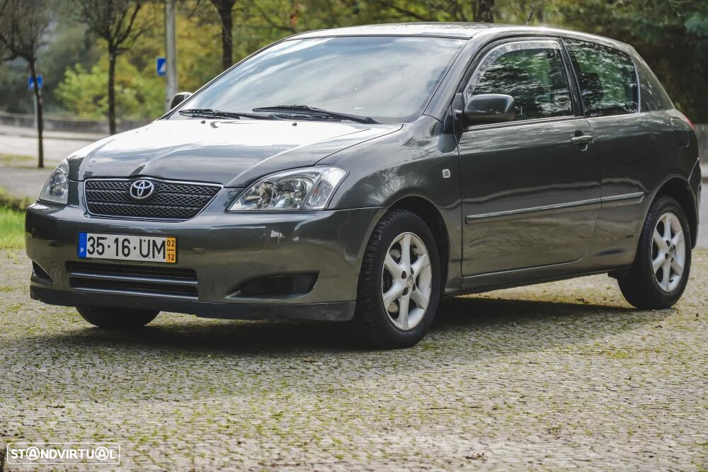 Toyota Corolla - 2