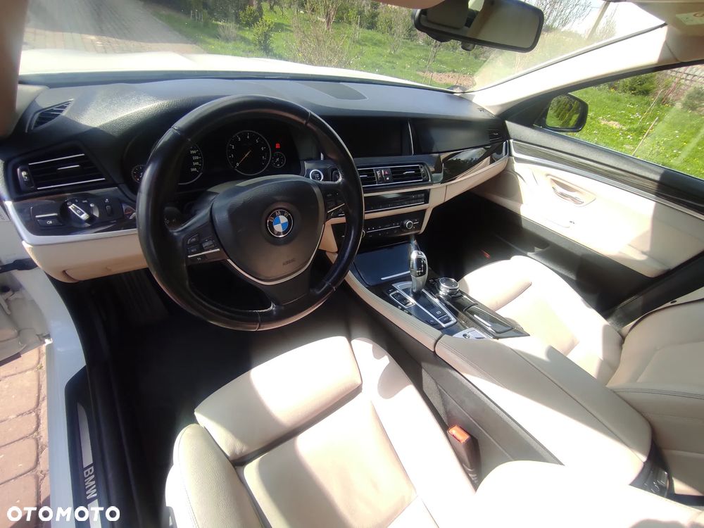 BMW Seria 5 - 30