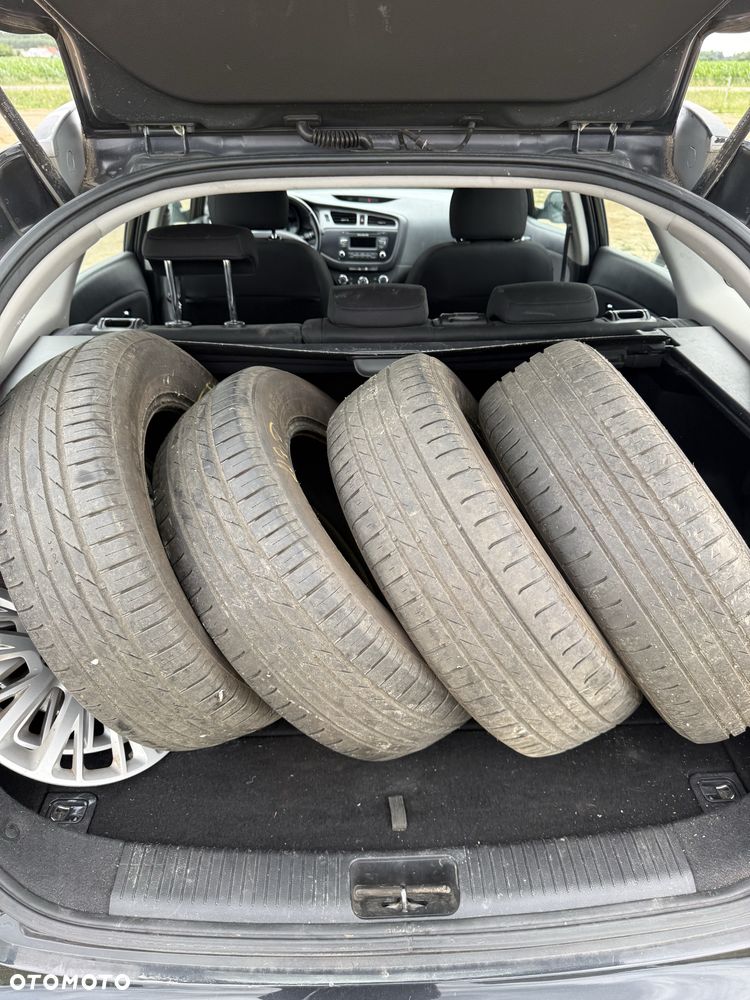 Kia Ceed - 5