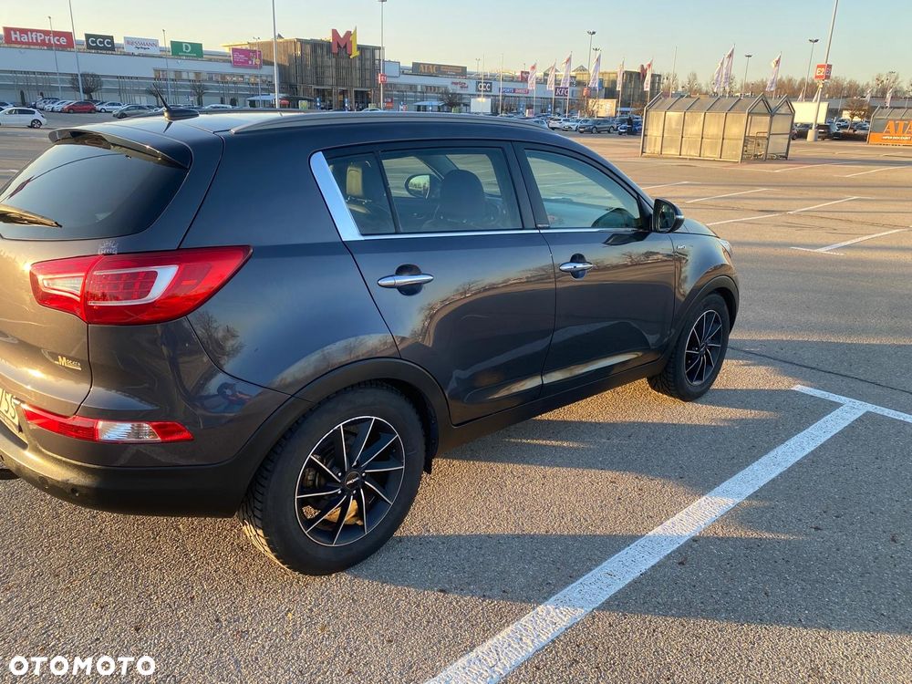 Kia Sportage 2.0 CRDI XL - 4