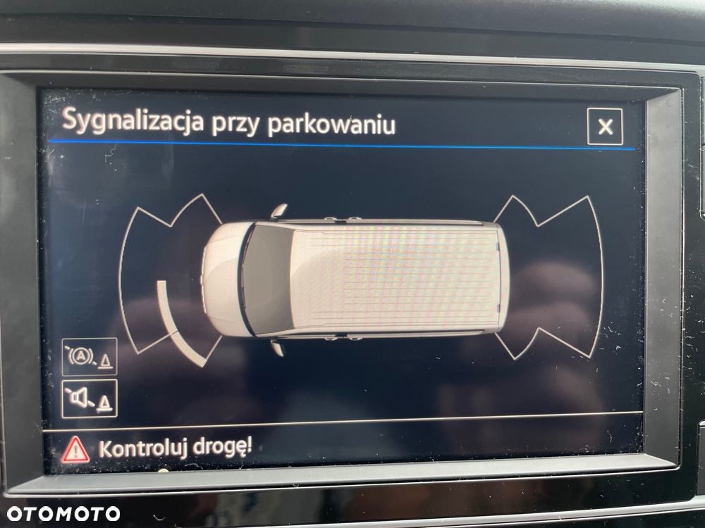 Volkswagen Caravelle 2.0 TDI L1 Comfortline - 26