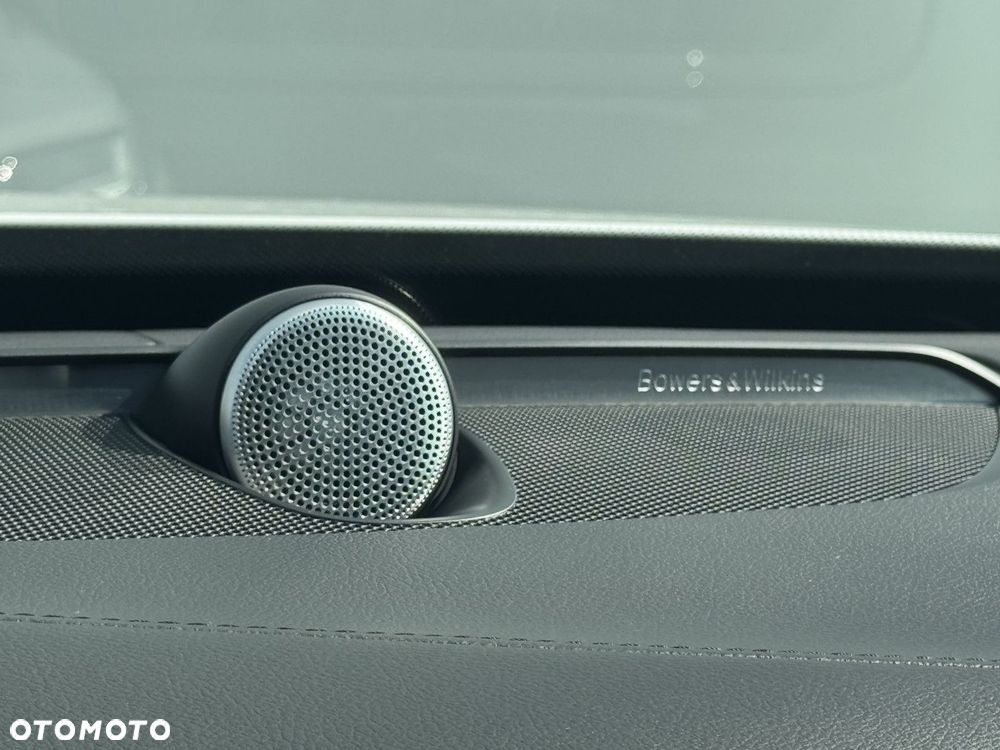 Volvo XC 90 - 31