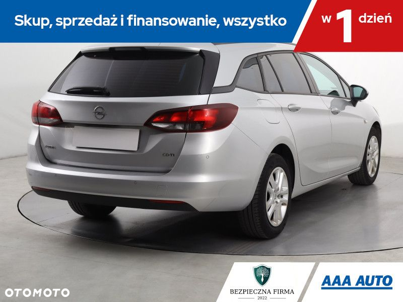 Opel Astra - 6