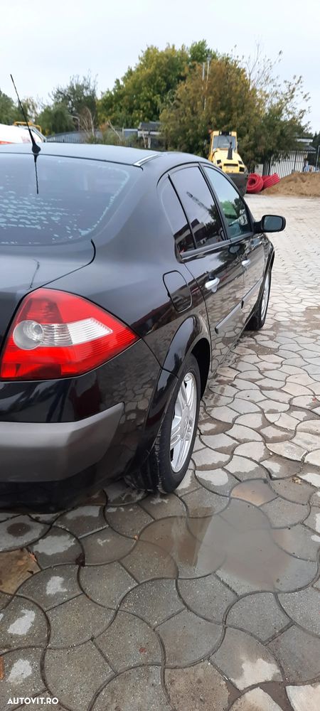 Renault Megane II Sedan 1.9 dCi Confort Privilege - 8