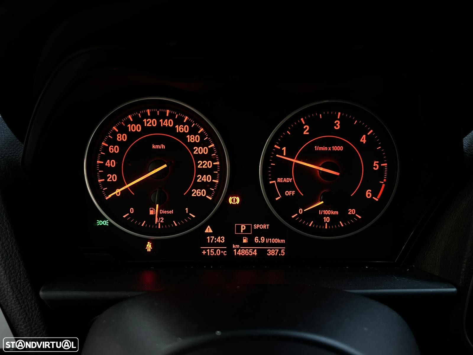 BMW 118 dA Pack M - 26