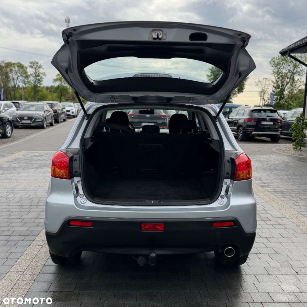 Mitsubishi ASX - 11