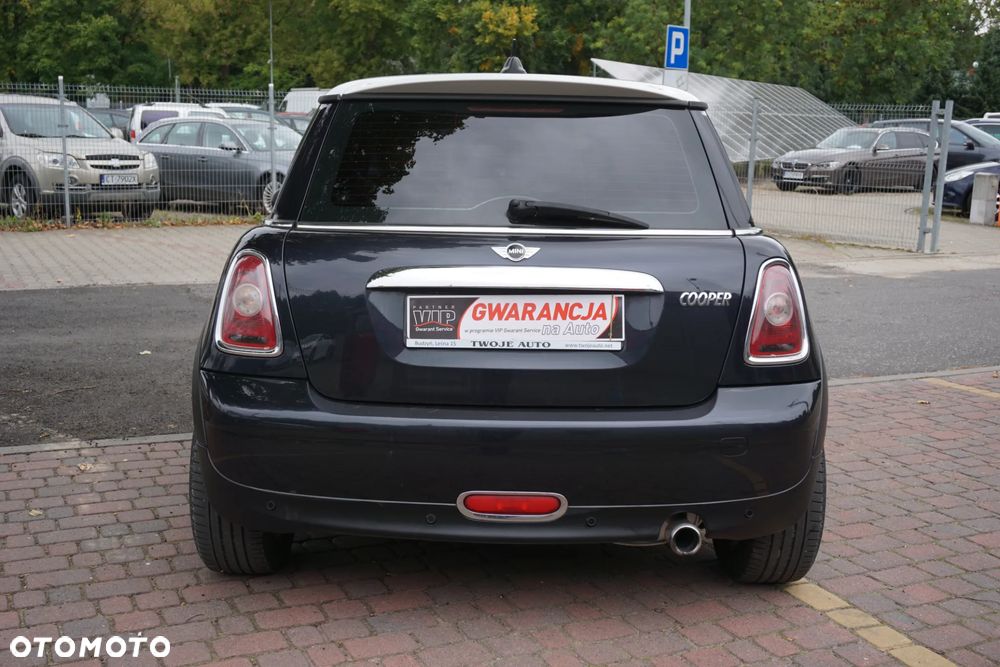 MINI Cooper 50 Mayfair - 4