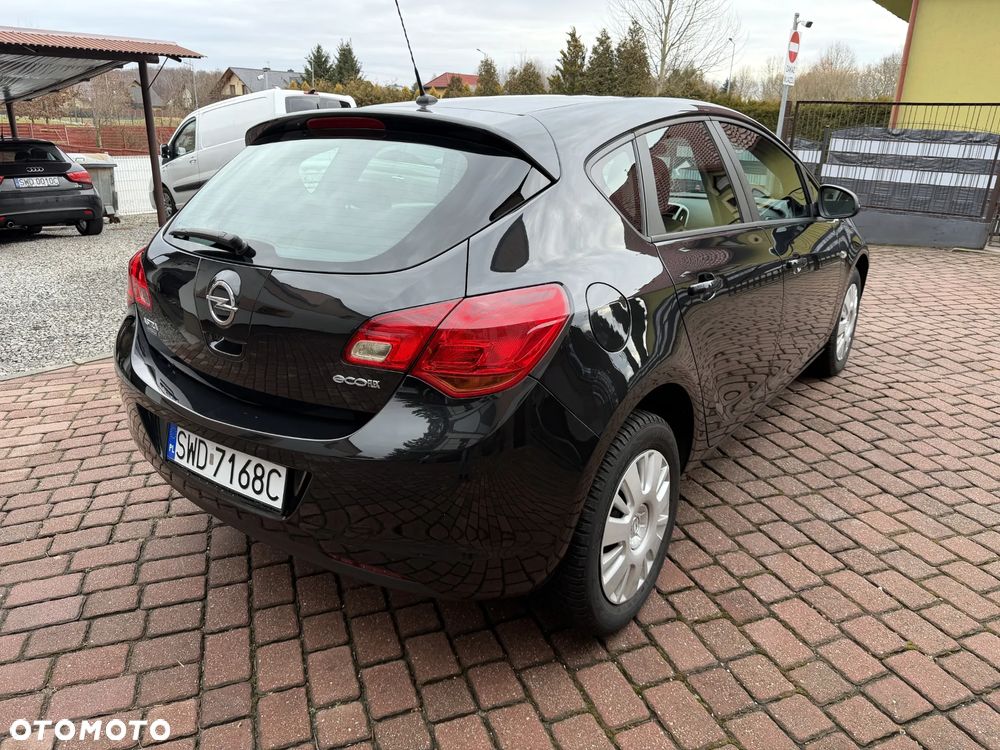 Opel Astra 1.4 Selection - 4