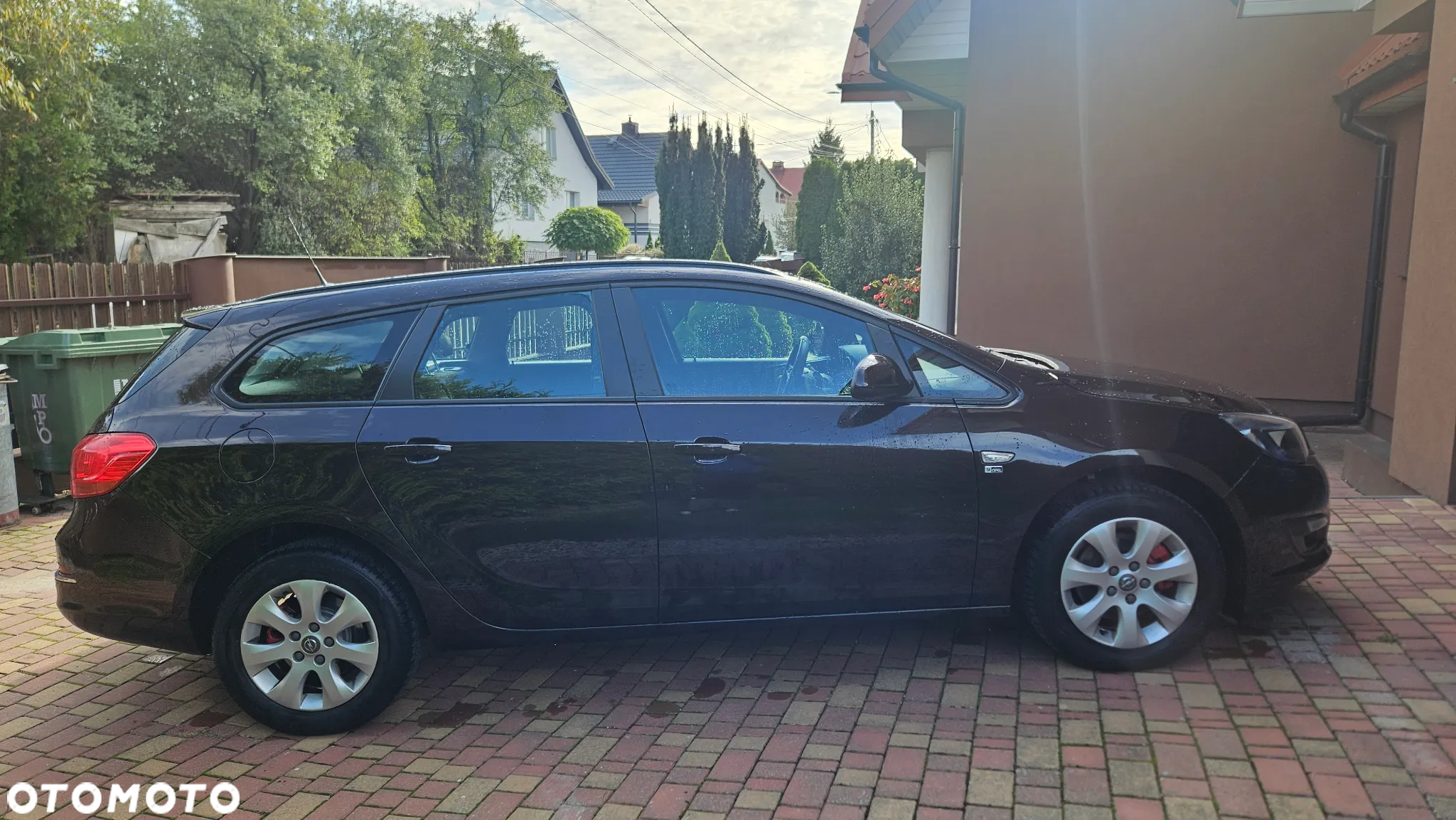 Opel Astra IV 1.6 CDTI Enjoy - 4