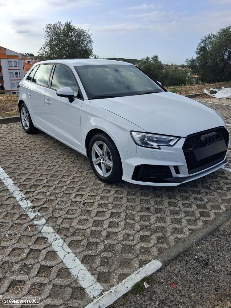 Audi A3 Sportback - 3