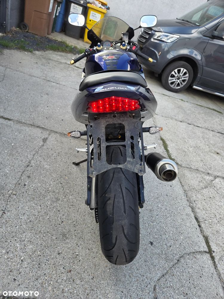 Suzuki GSX-R - 4