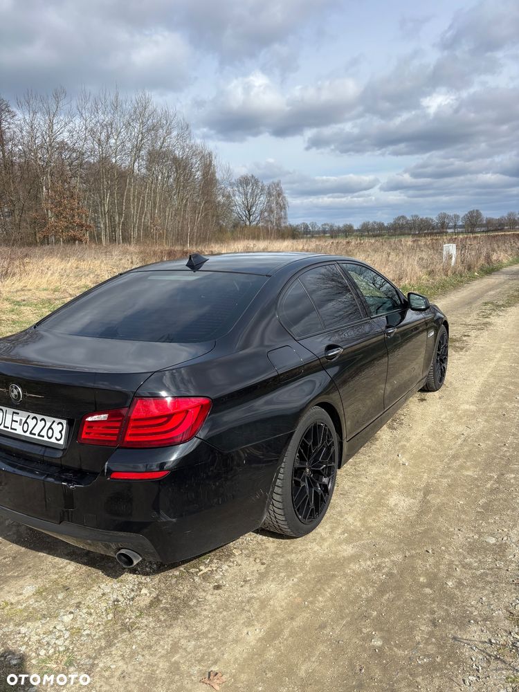 BMW Seria 5 535i Sport-Aut - 8