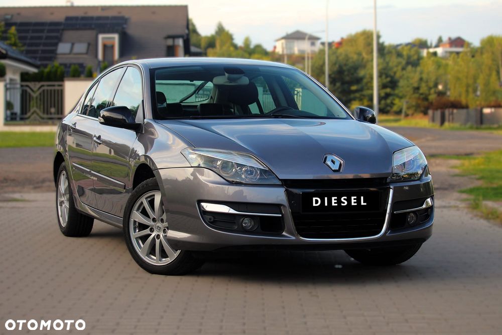 Renault Laguna dCi 110 FAP Bose Edition - 1