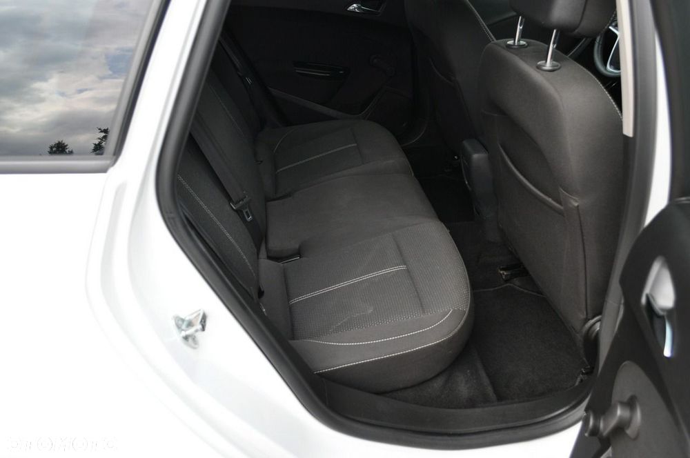 Opel Astra 1.4 T Enjoy EU6 - 18