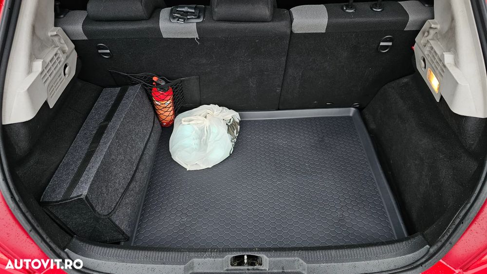 Peugeot 207 1.4E 16V Trendy - 4