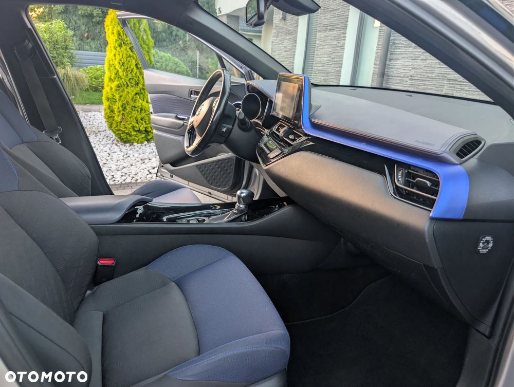 Toyota C-HR Style - 24