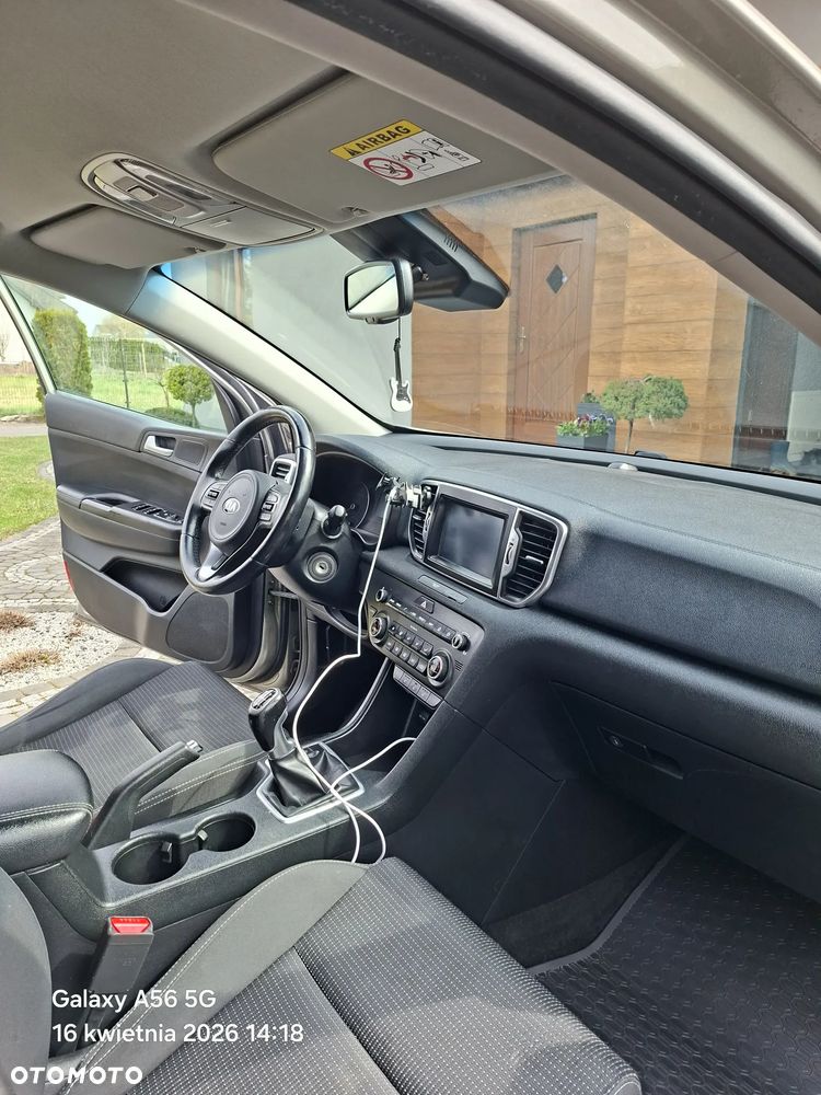 Kia Sportage 1.7 CRDI 2WD Dream-Team Edition - 6