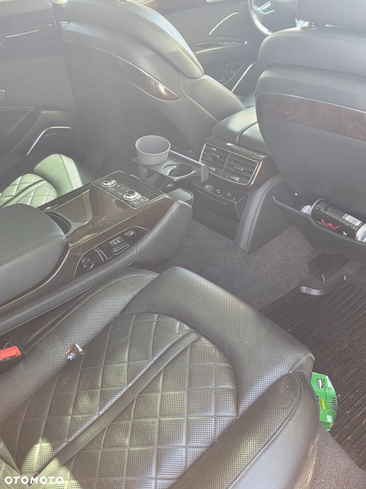 Audi A8 4.0 TFSI L Quattro - 4