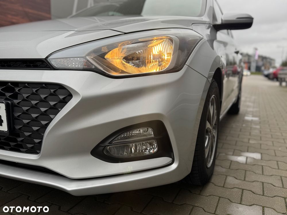 Hyundai i20 - 15