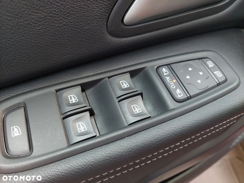 Dacia Duster 1.3 TCe Journey+ - 8
