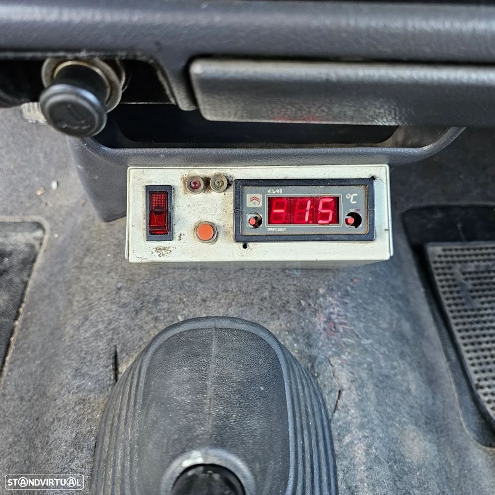 Toyota Hilux FRIGORÍFICA - 13