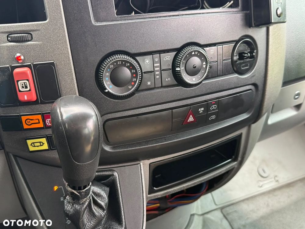 Mercedes-Benz Sprinter City 55 - 11